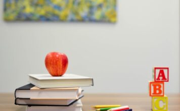Can I be a teacher without a teaching degree?